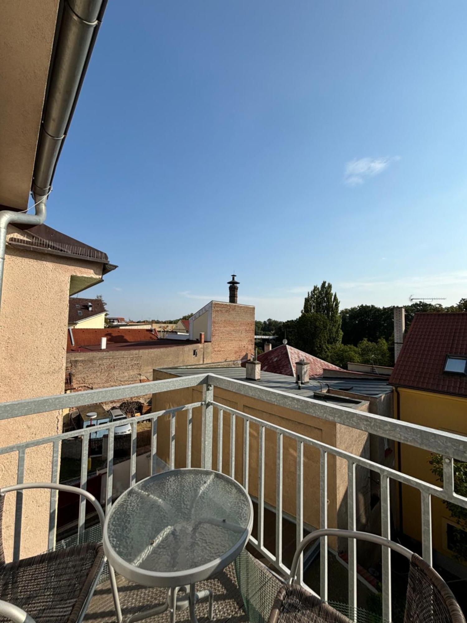 Penzion Apartmany Resident Poděbrady Buitenkant foto