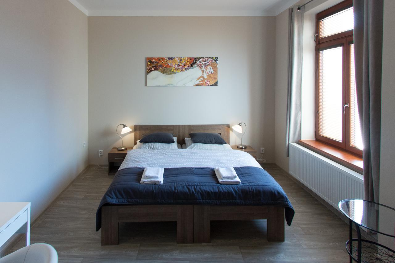 Penzion Apartmany Resident Poděbrady Buitenkant foto
