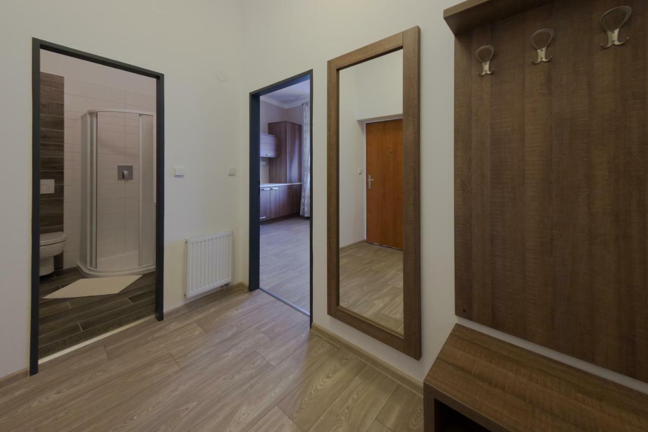 Penzion Apartmany Resident Poděbrady Buitenkant foto