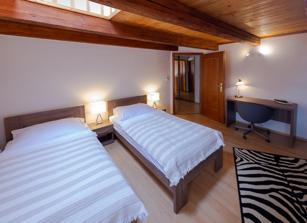 Penzion Apartmany Resident Poděbrady Buitenkant foto